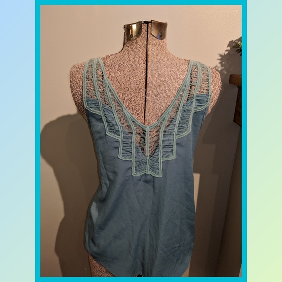 Lush Tops - Lush Top with cute back